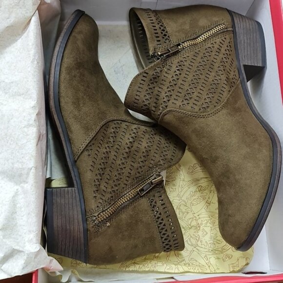 American Rag Abby Ankle Booties - Picture 3 of 3